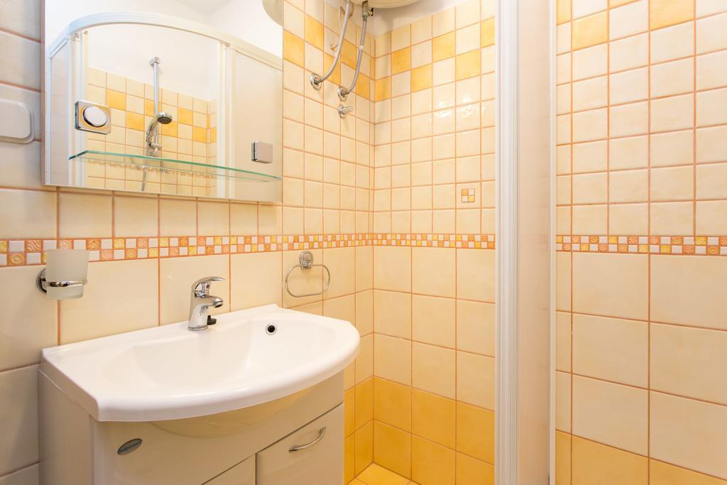 Apartment Julijana 크르크 외부 사진